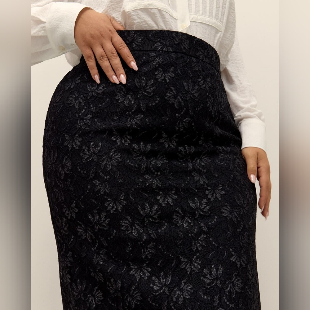 NWT Penningtons Black Lace Floral Pencil Skirt